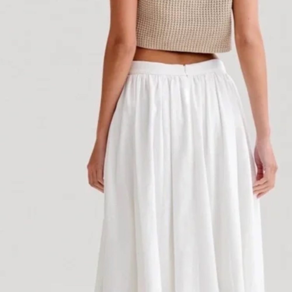 Meshki Classic White Maxi Skirt linen nwt